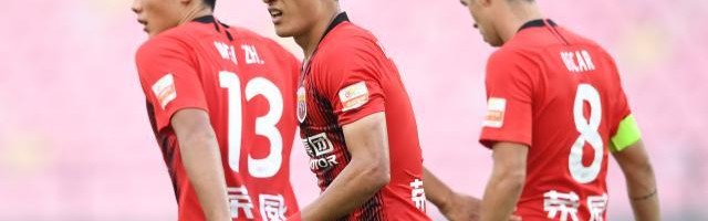 半岛体育-【中超】王燊超破门于大宝头球绝平 海港1比1国安