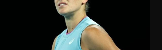 半岛体育全站-连丢两盘无缘达芙妮杯，布拉迪还需提升哪一环节？